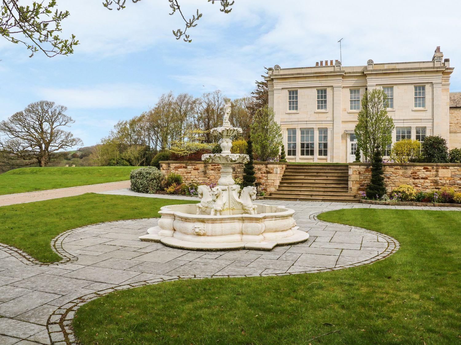 Elsa Villa Lancaster Exterior photo